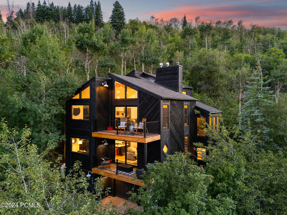 947 Northstar Drive