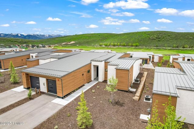 6427 Double Deer Loop