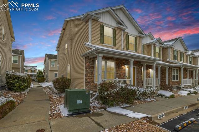 10573 Wells Point