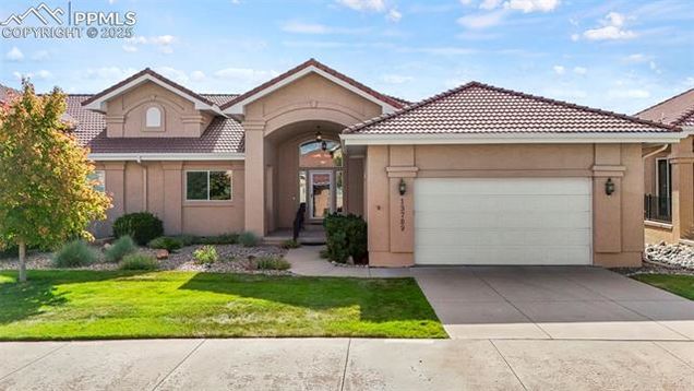 13789 Paradise Villas Grove
