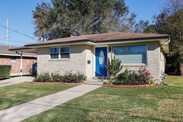 1249 Aurora Drive Metairie, LA House Sold - Photo 1 of 11. Opens carousel modal