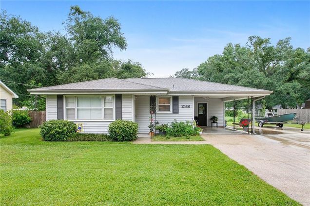 238 Oak Lane Luling, LA House Sold - Photo 1 of 13. Opens carousel modal