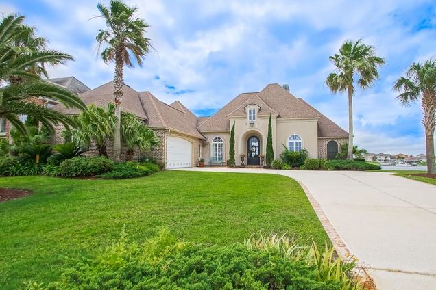 2236 Sunset Boulevard Slidell, LA House Sold - Photo 1 of 32. Opens carousel modal