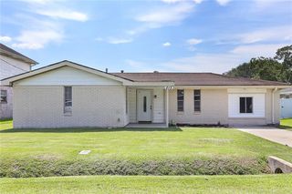 213 Pecan Street
