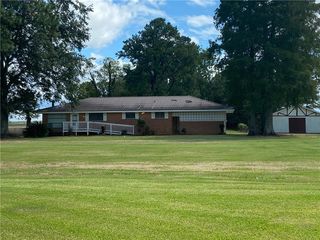 2185 Hwy 18