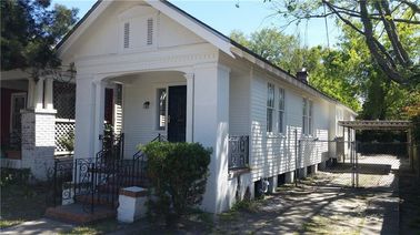 1117 Adams Street