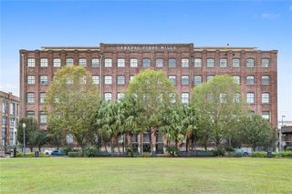 1107 S Peters Street Unit 304