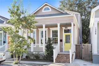 1204 Louisa Street