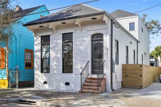 820 Independence Street