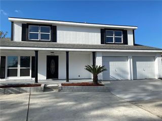 3848 Woodbriar Drive