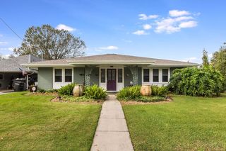 50 Elaine Avenue