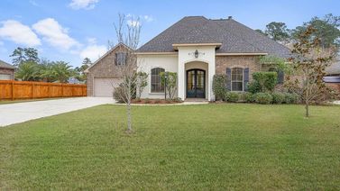 621 Tanager Drive