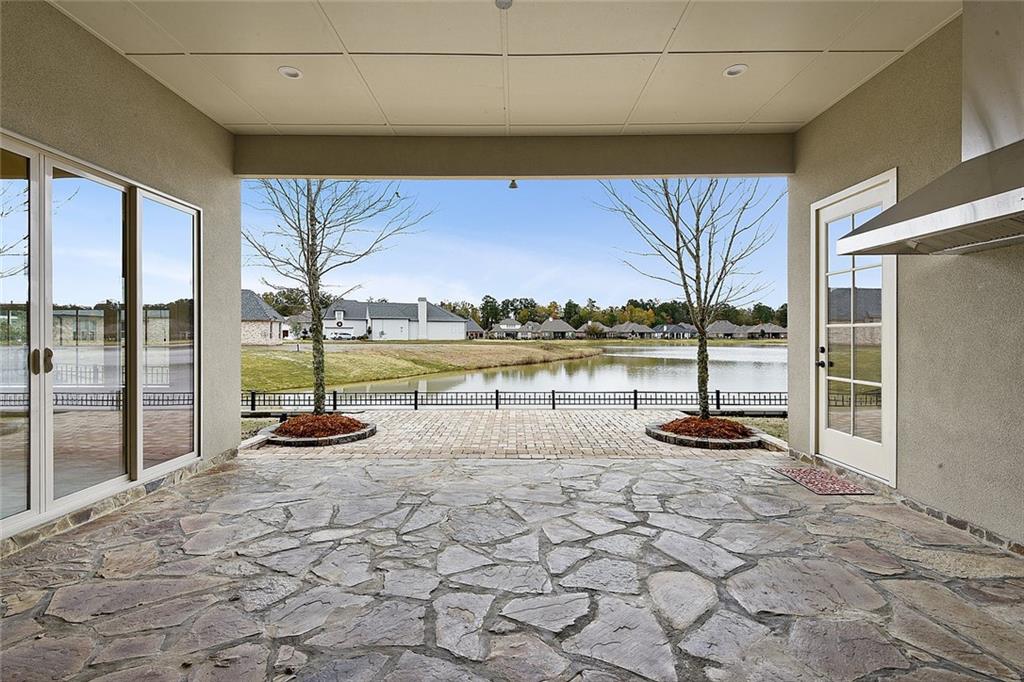 794 S Corniche Du Lac, Covington, LA 70433 Estately 🧡 MLS 2279787