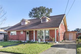 4719 Camelot Drive