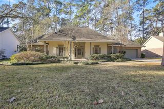 7004 Longvue Drive