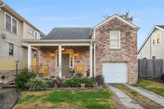 4246 Vincennes Place