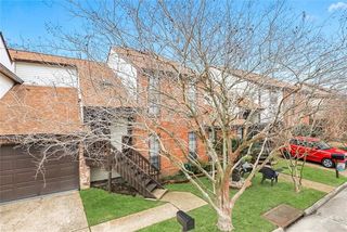1016 Saint Julien Drive Unit 302