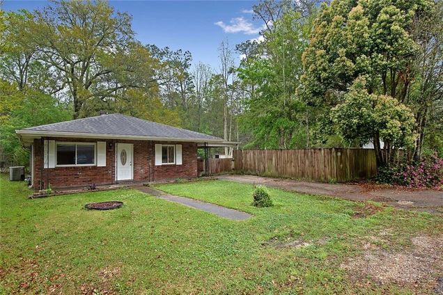 418 Edgewood Drive Slidell, LA House Sold - Photo 1 of 11. Opens carousel modal