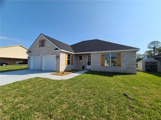 3821 Alexander Lane