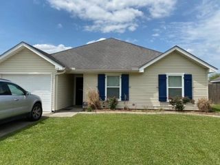 218 Allie Lane