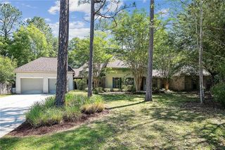 413 Laurelleaf Lane