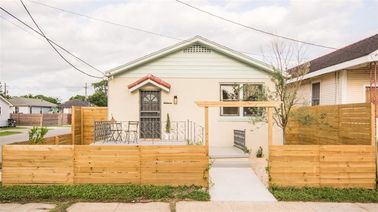 1943 Louisa Street