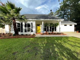 719 Lionel Court