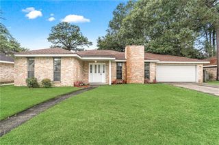 809 North Lake Caddo Court