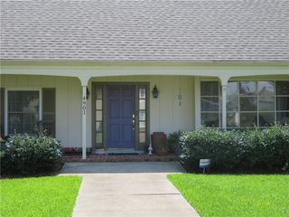4901 Lake Vista Drive