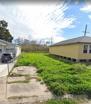 1405 Tricou Street