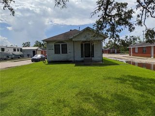 8620 Chef Menteur Highway