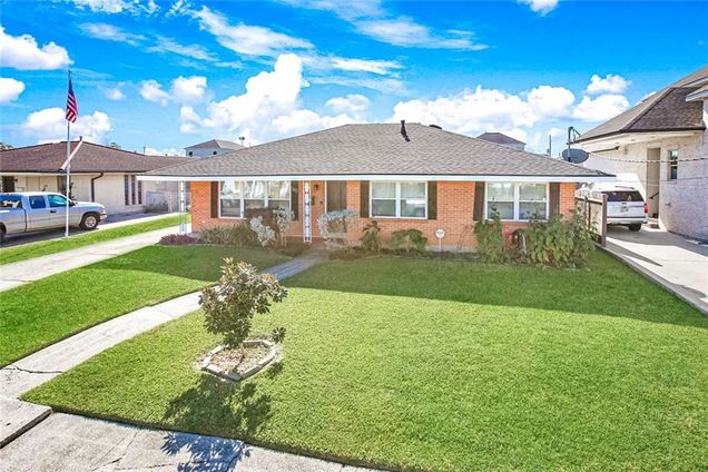 348 38th Street New Orleans, LA House Sold - Photo 1 of 20. Opens carousel modal