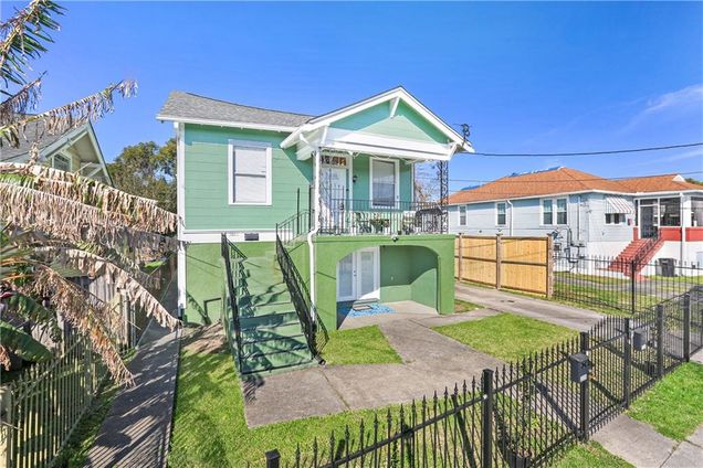 3206 08 Gen Taylor Street New Orleans, LA Multifamily Sold - Photo 1 of 26. Opens carousel modal