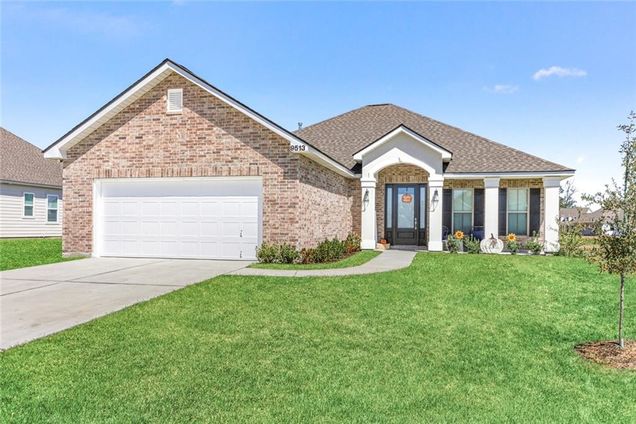 9528 East Terran Lane Waggaman, LA House Sold - Photo 1 of 12. Opens carousel modal