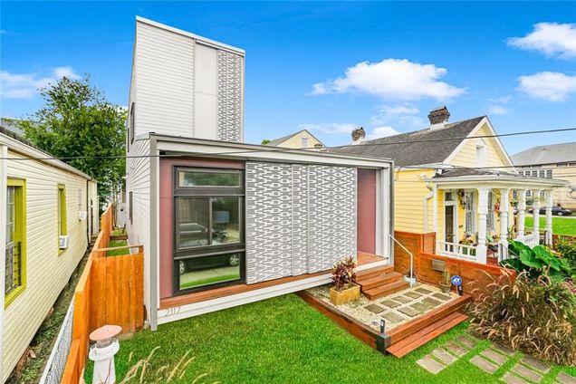 2117 Toledano Street New Orleans, LA House Sold - Photo 1 of 20. Opens carousel modal