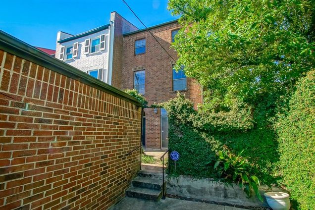 1032 7th Street