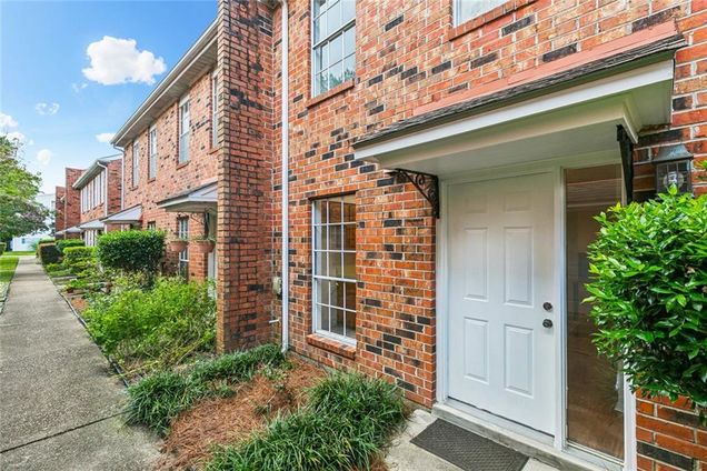 2030 Sawmill Road Unit 2030