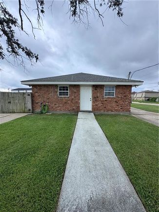 140 14 27th Street Kenner, LA Multifamily Active - Photo 1 of 33. Opens carousel modal