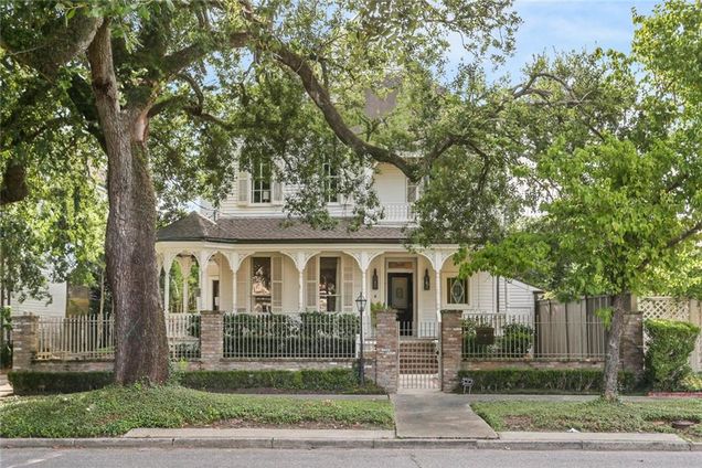1450 State Street New Orleans, LA House Active - Photo 1 of 46. Opens carousel modal