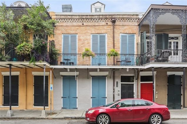1133 Royal Street Unit 7