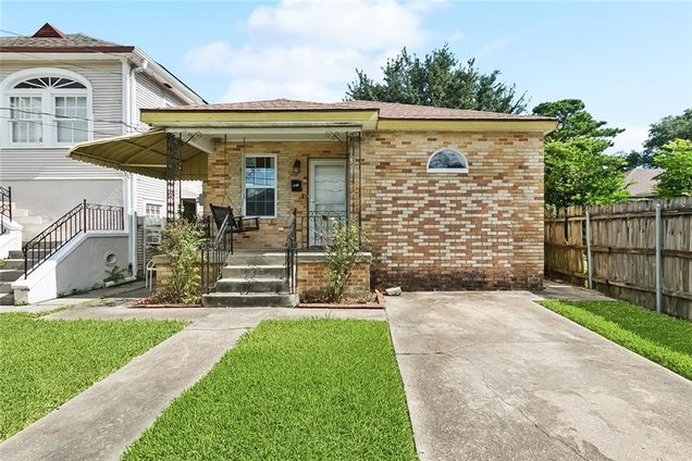 2567 Lavender Street
