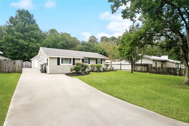 214 Maplewood Drive Slidell, LA House Active - Photo 1 of 18. Opens carousel modal