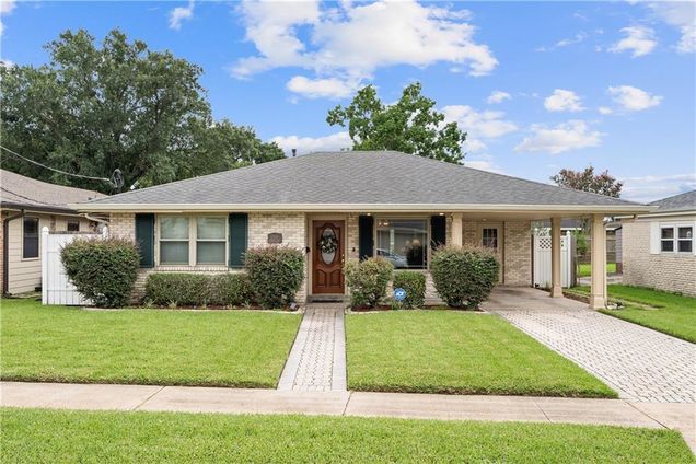 3748 Annette Drive