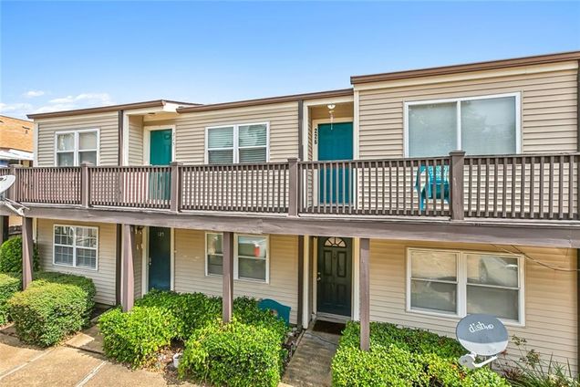 1020 St. Julien Drive Unit 226