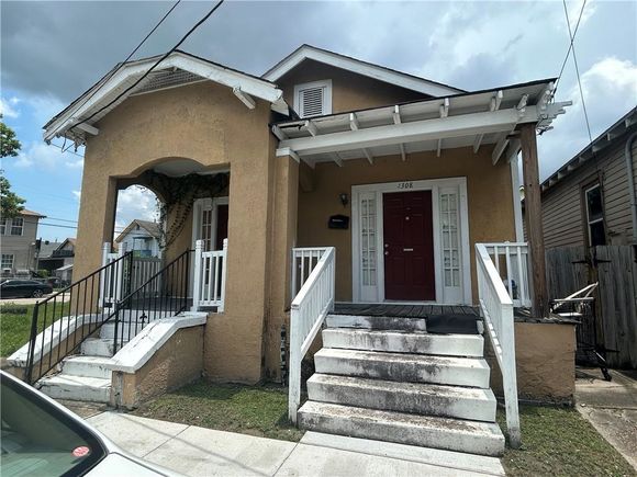 1306 08 S Telemachus Street New Orleans, LA Multifamily Active - Photo 1 of 9. Opens carousel modal