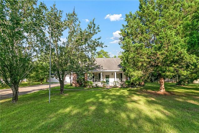 118 Driftwood Road
