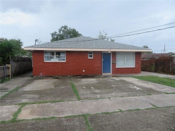 6019 Royal Street New Orleans, LA Multifamily Active - Photo 1 of 6. Opens carousel modal