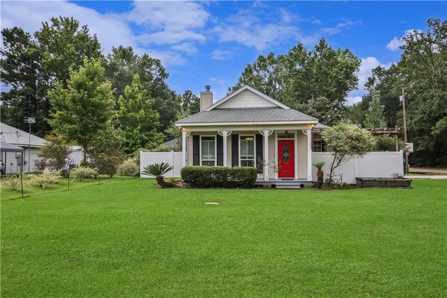 24638 Esquinance Street Lacombe, LA House Active - Photo 1 of 20. Opens carousel modal
