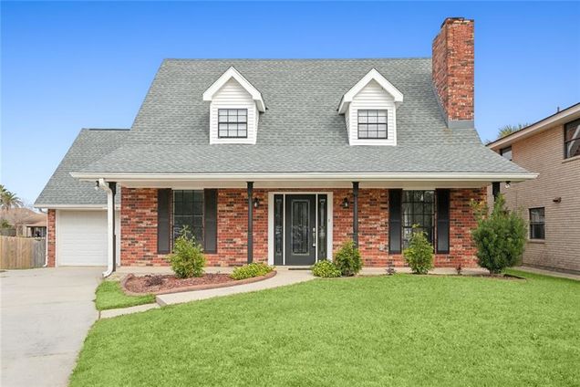 409 Charles Court