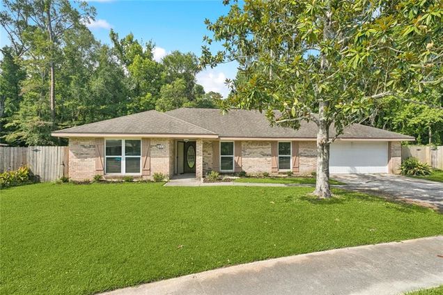 211 Sydney Circle Slidell, LA House Active - Photo 1 of 28. Opens carousel modal
